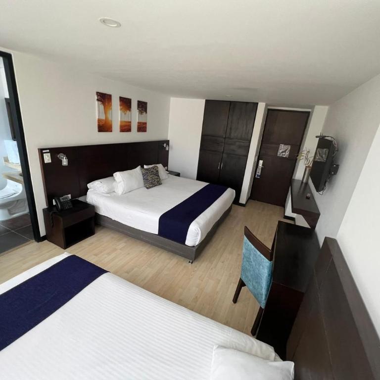 Hotel H53 - Habitación Deluxe con cama extragrande - 2