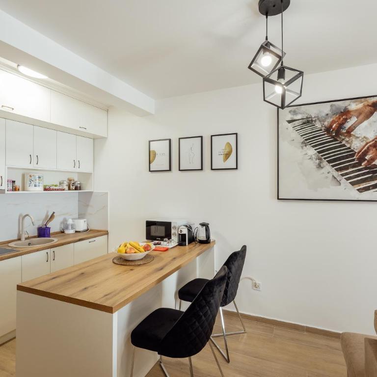 APARTLU - Two-Bedroom Apartment - 16