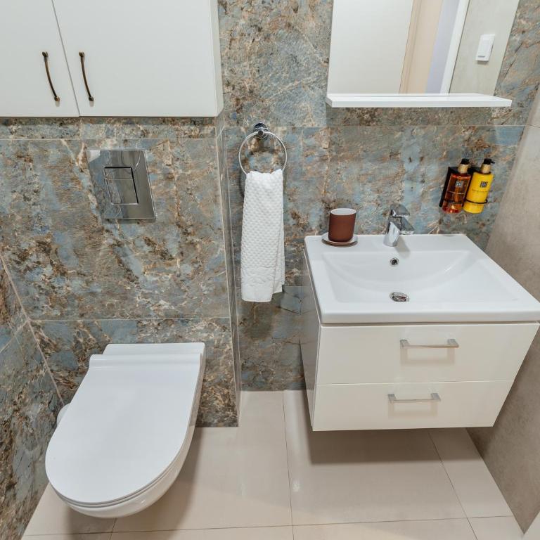 APARTLU - Two-Bedroom Apartment - 12