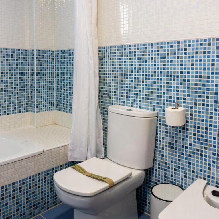 House Pool & Parking Malaga - Casa de 4 dormitorios - 34
