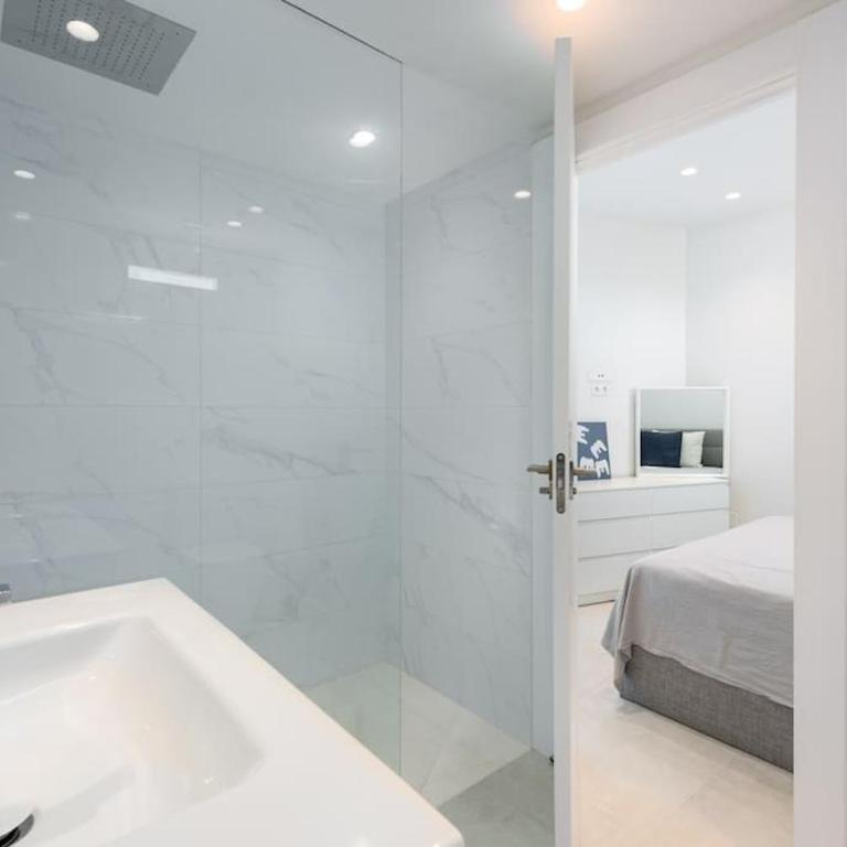 Best views Frontline Puerto Banús Apartment - Apartment with Sea View - 12