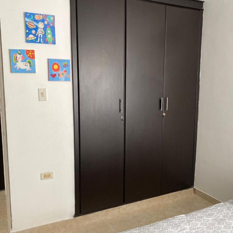 Apartamento por días Norte de Valledupar - Apartamento de 3 dormitorios - 4