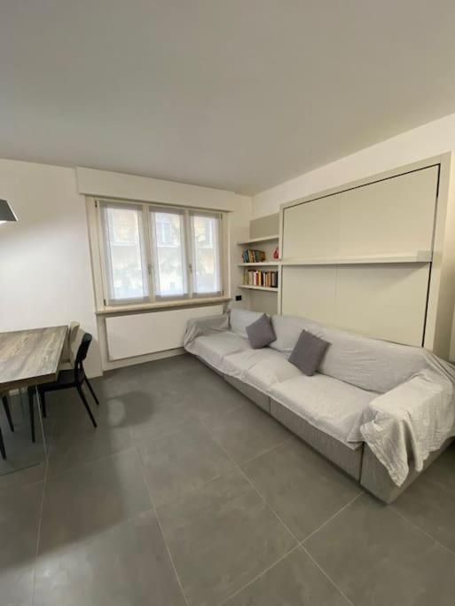 Modern apartment on the beach - One-Bedroom Apartment - 6
