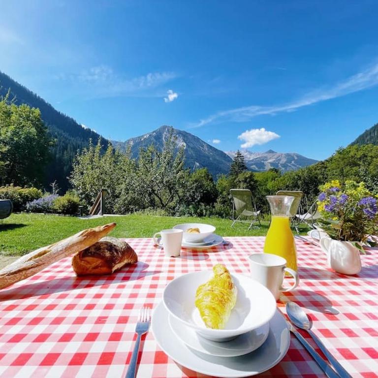 Spacieux Chalet 19pers, Piscine, Jacuzzi, Sauna & Salle de Jeux - Chalet - 39