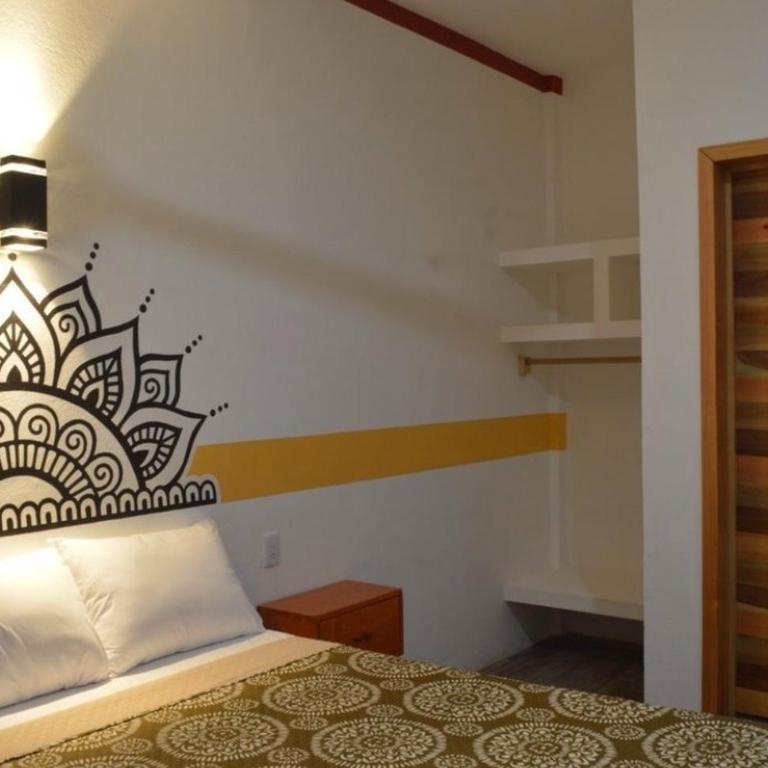 Hotel Axolotl - Habitación Estándar - 1 cama grande - 1