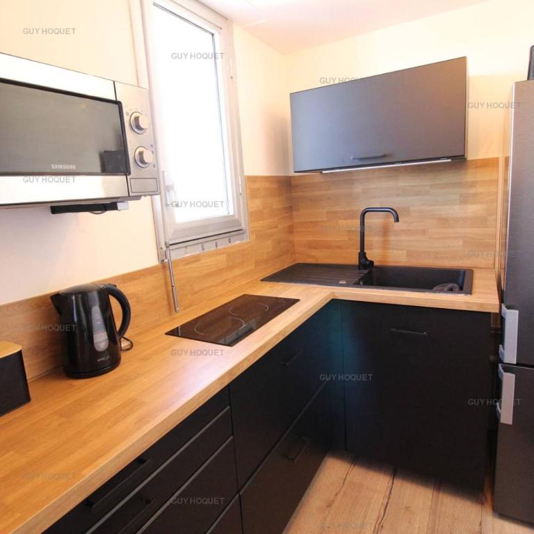 SUPERBE appartement T3 avec extérieur à 50m de la mer - Apartment mit 2 Schlafzimmern - 3
