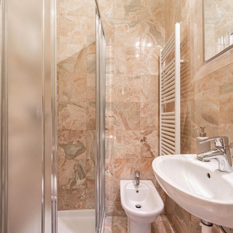 Piazza Isolo Central Apartment - Appartamento con 2 Camere da Letto - 24