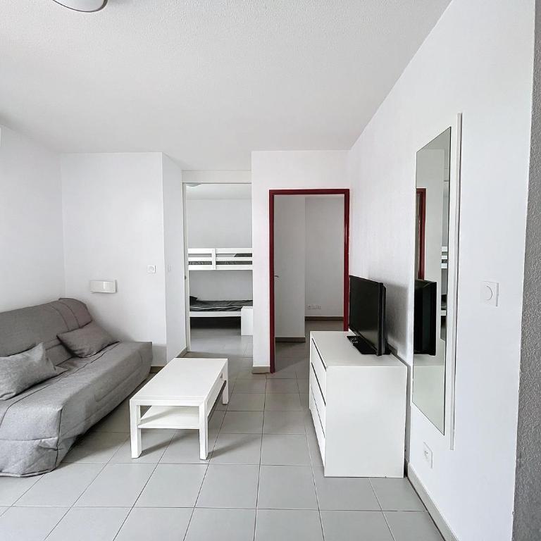 3311-T3 résidence avec piscine - Appartement 2 Chambres - 3