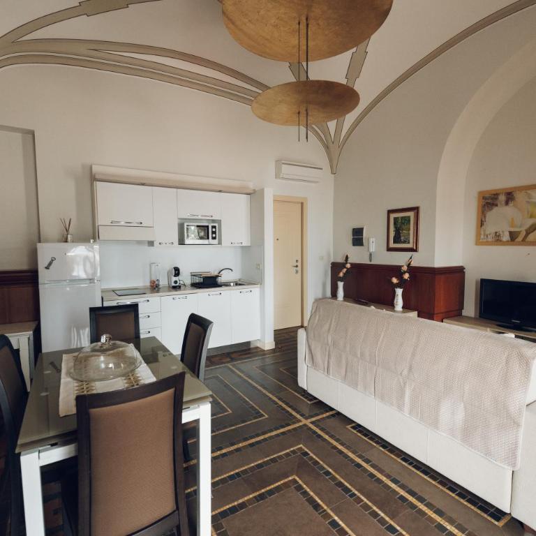 Verso Oriente - Queen Room with Sea View - 5