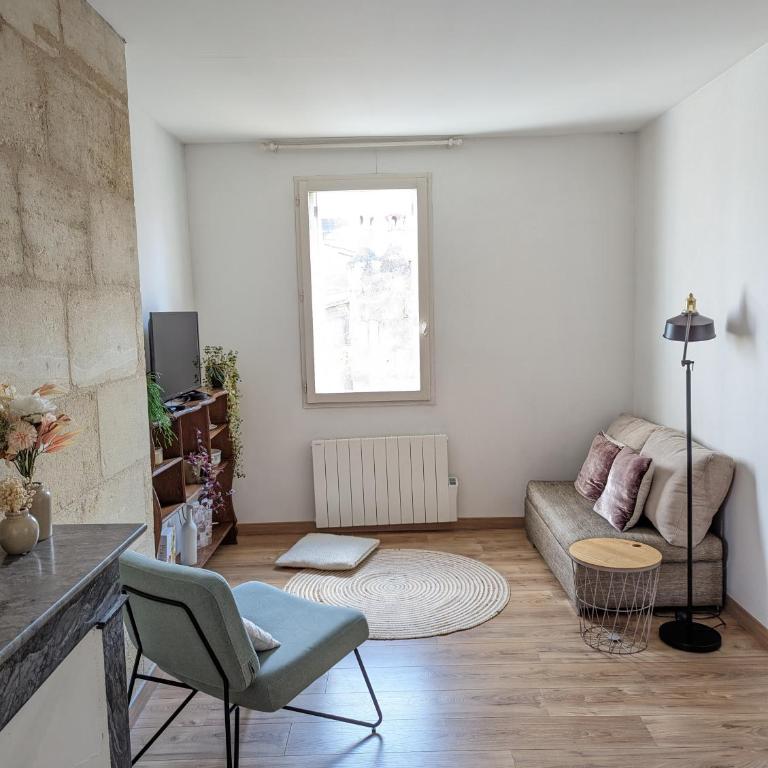 Lumineux appartement sous les toits à Pey Berland - Two-Bedroom Apartment - 4