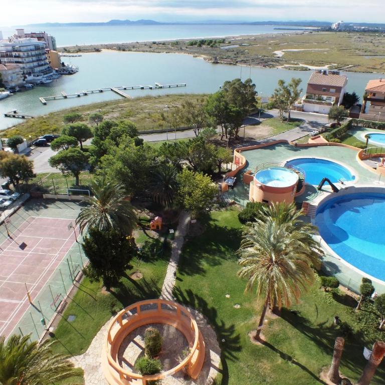 RNET - 600 Studio Isla de Roses 27A - One-Bedroom Apartment - 16