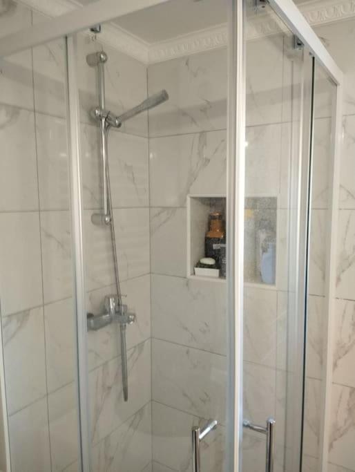Dream&Stone apartment in Zelenika, Herceg Novi - Three-Bedroom Apartment - 16