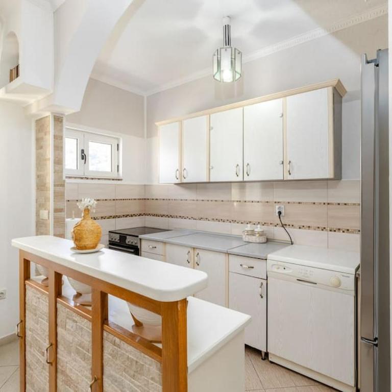 Dream&Stone apartment in Zelenika, Herceg Novi - Three-Bedroom Apartment - 5