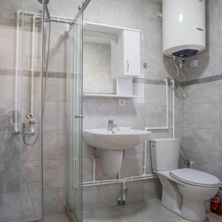 Dubljevic - Two-Bedroom House - 7