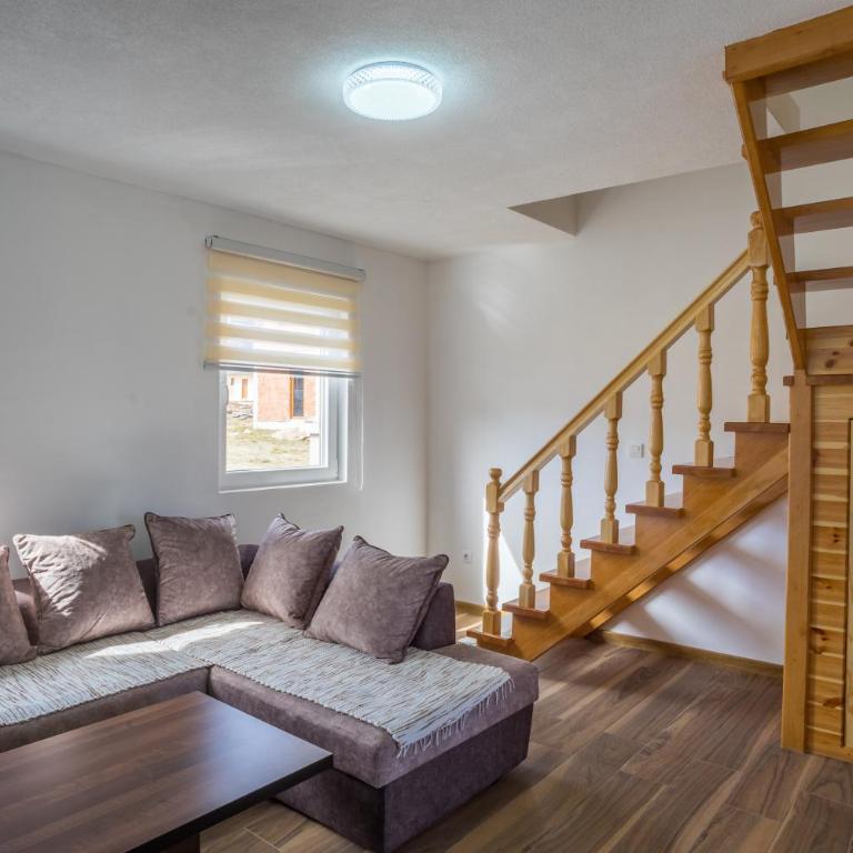 Dubljevic - Two-Bedroom House - 26