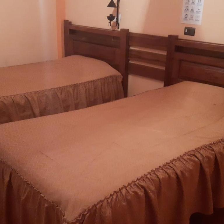 Cruz Popayan Sucre - Habitación Doble con baño compartido - 2 camas - 2