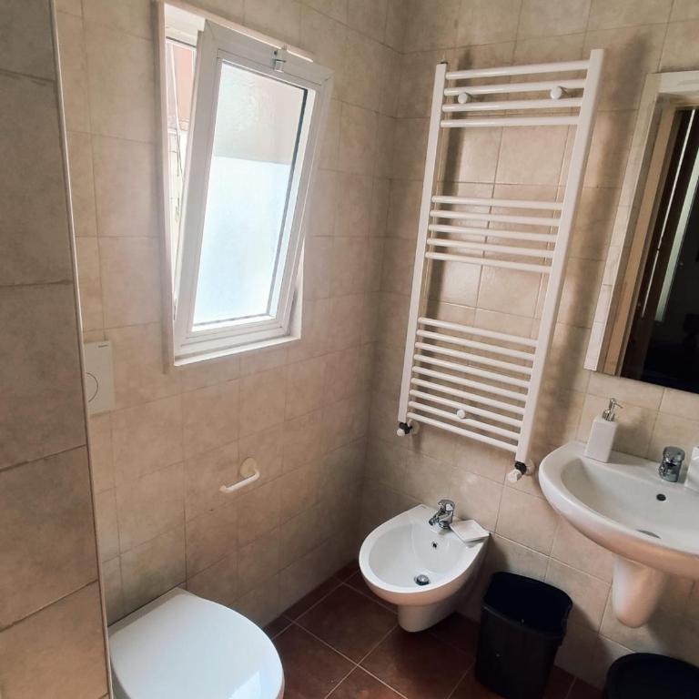 Chimney house - Two-Bedroom Apartment - 4