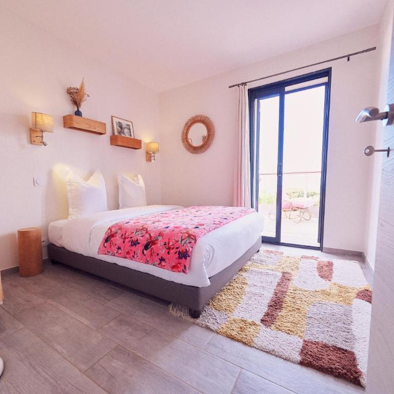 Villa avec jardin et piscine - Villa 3 Chambres - 17