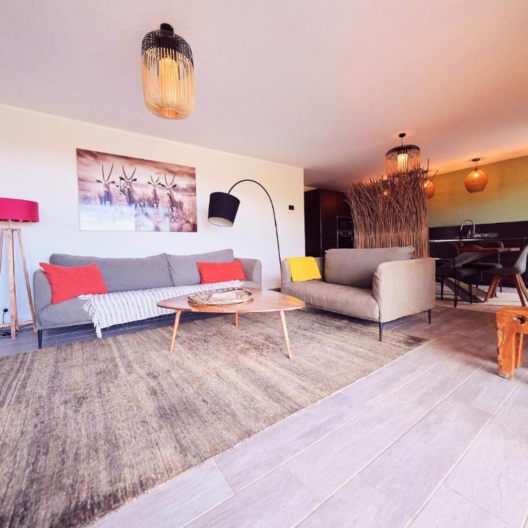 Villa avec jardin et piscine - Villa 3 Chambres - 5