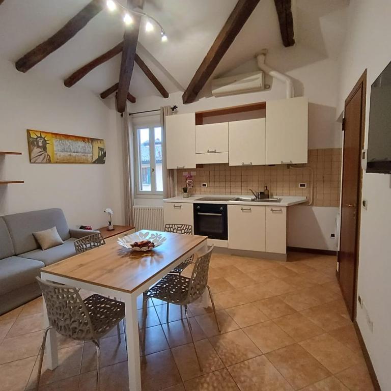 Int 4 - Suite Edoardo by Residence San Luca - Appartamento con 2 Camere da Letto - 10