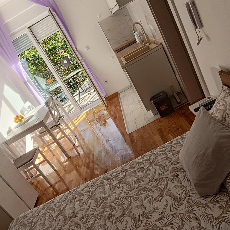Studio GAGI - One-Bedroom Apartment - 3