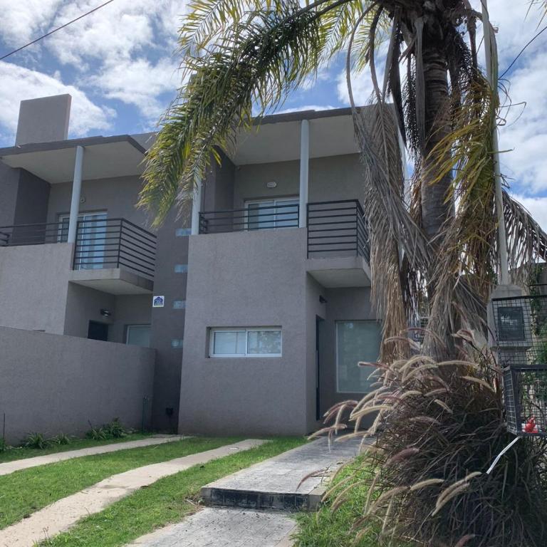 Rio Victoria - Two-Bedroom House - 4