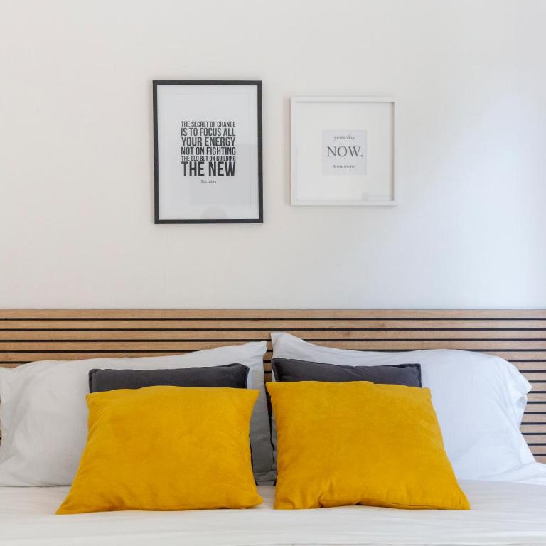 Shiny Rooms Verona - Double Room with Balcony - 12