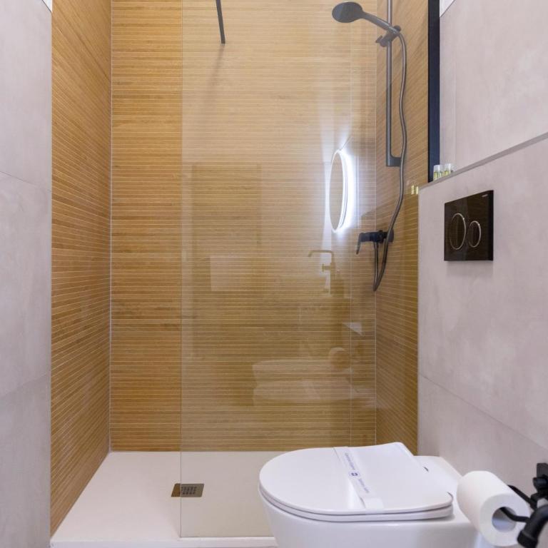 Shiny Rooms Verona - Comfort Triple Room - 13