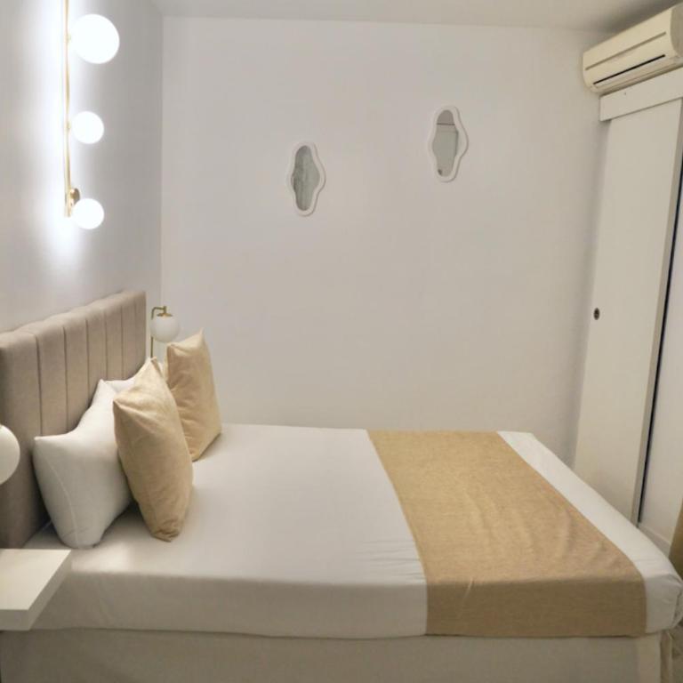 Aldara Sitges - Habitación Doble con patio - 2