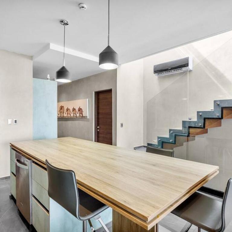 Kite 5 Bed, Self Checkin, Pool, Sleep 14 in Great Neighborhood - Apartamento Deluxe - 4