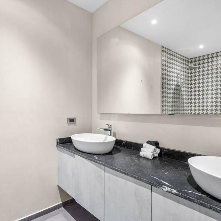 Kite 5 Bed, Self Checkin, Pool, Sleep 14 in Great Neighborhood - Apartamento Deluxe - 29