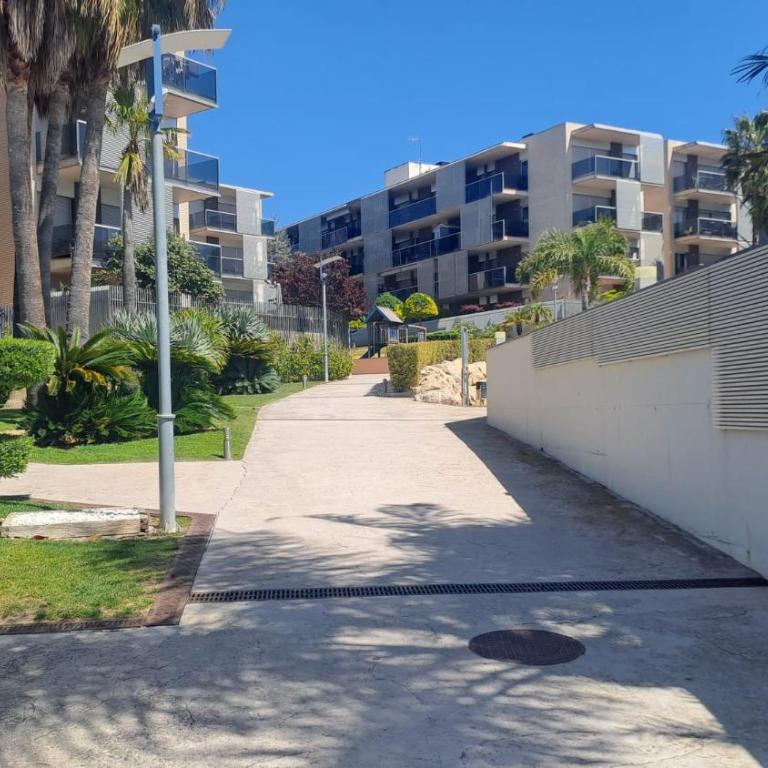 Port Aventura 5 min à pied - Superbe appartement - Apartamento de 2 dormitorios - 42