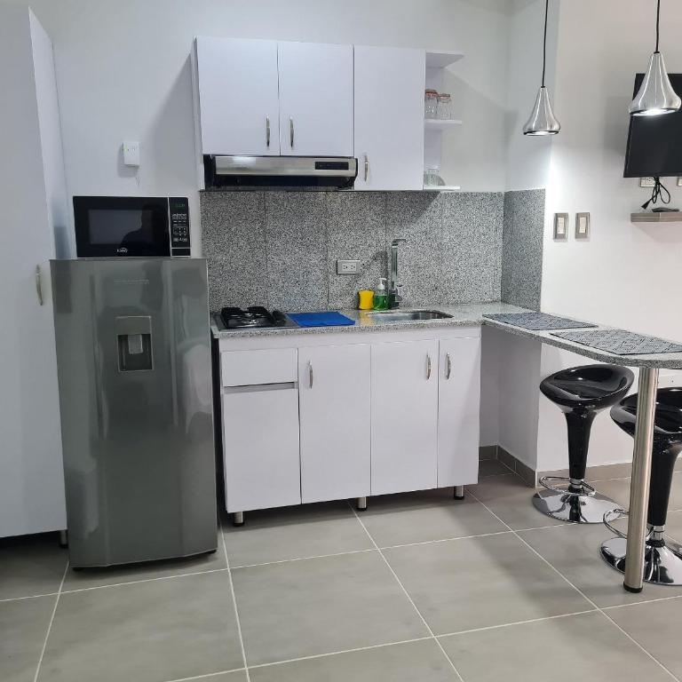 401 Moderno Aparta-Suite en Versalles Tipo Loft - Cali Tower Suites & Lofts - Suite Executive - 24
