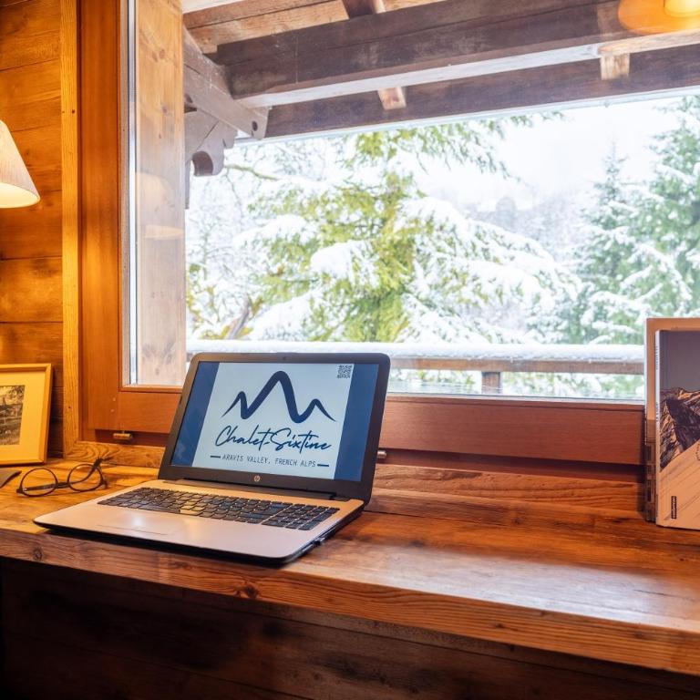 Chalet-Sixtine A large family chalet of 600m2 near La Clusaz - Chalet - 32