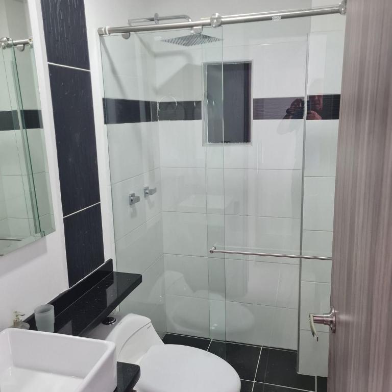 402 Moderno Aparta-Suite en Versalles Tipo Loft - Cali Tower Suites & Lofts - Suite - 22