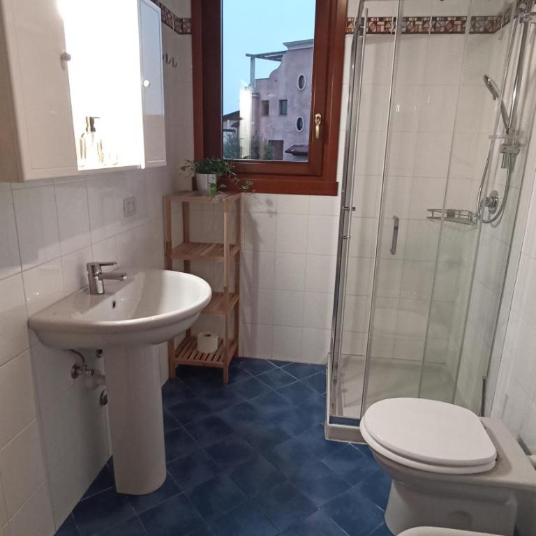 Lagosuite - Two-Bedroom Apartment - 10