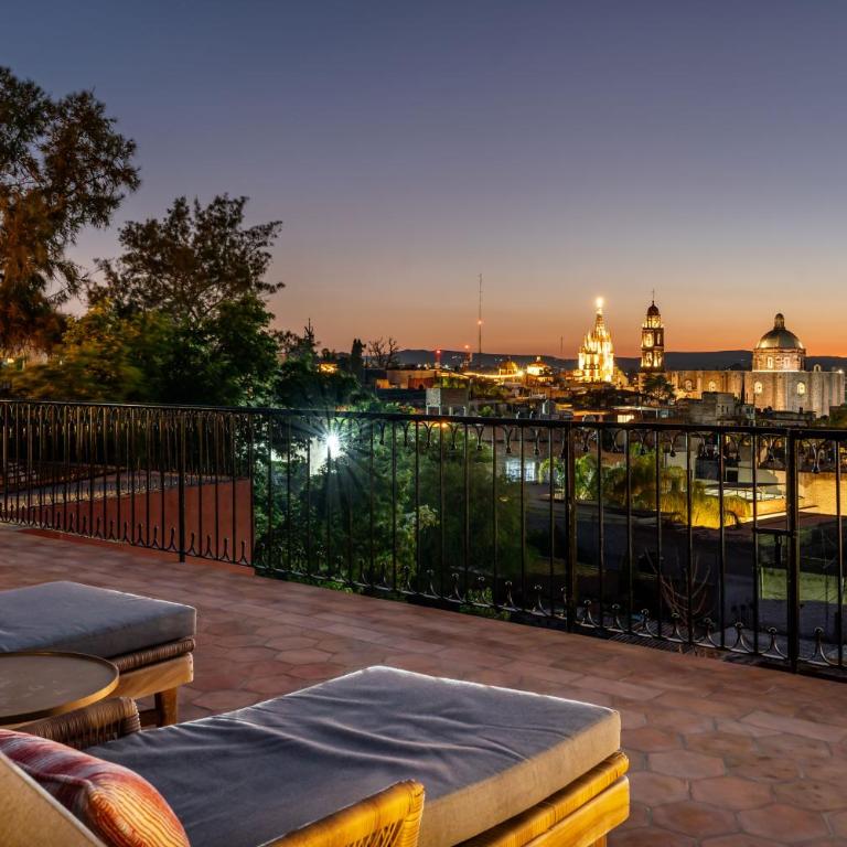 Casa Almira 5BR Luxury Home with Pool, Hot Tub & Rooftop - Haus mit 5 Schlafzimmern - 58