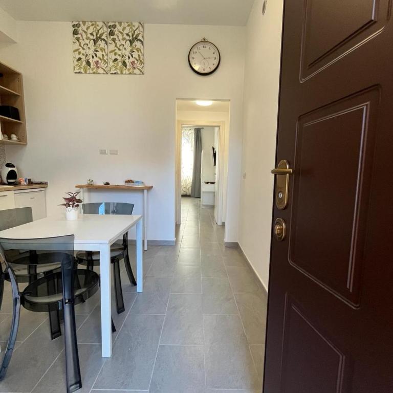 NAVIGLIO 53 - Appartamento con 1 Camera da Letto - 2