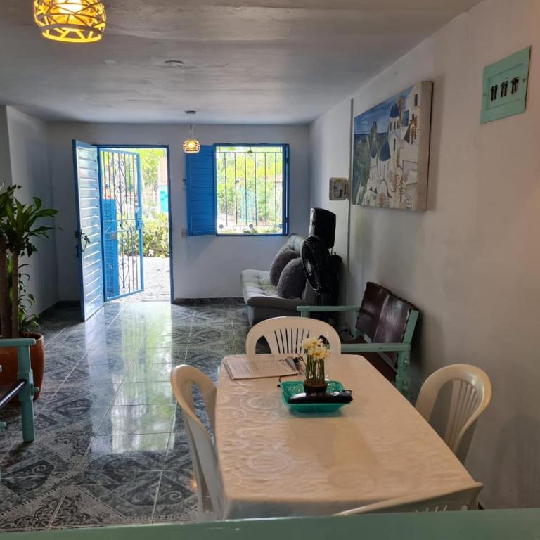 Cabaña Nro 80 El Portón de La Aldea - Casa de 4 dormitorios - 8