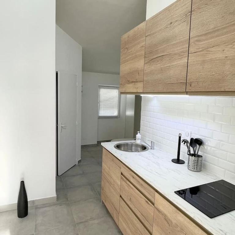 Studio 2 Personnes Plein Centre Rue Piétonne - Appartement 1 Chambre - 1