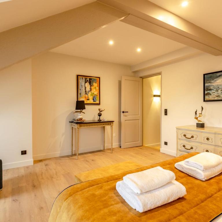 L'Escale du Vieux Port - 2nd floor - Honfleur Center 4 P - Airco - Appartement - 12
