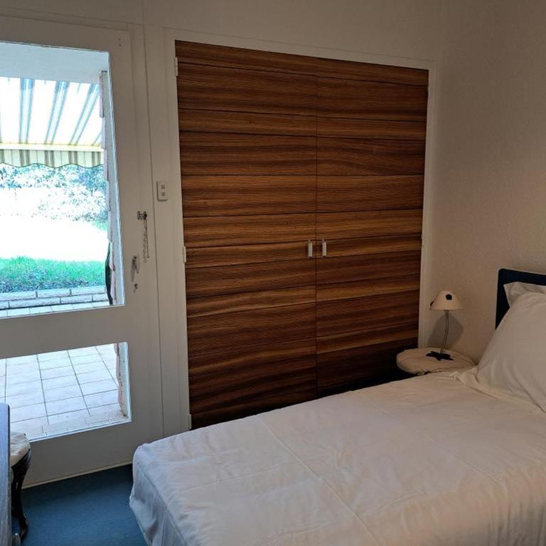 Charmante Maison 3 Chambres - 6 Personnes - Proche Plage - FR-1-323-252 - Casa Vacanze - 6