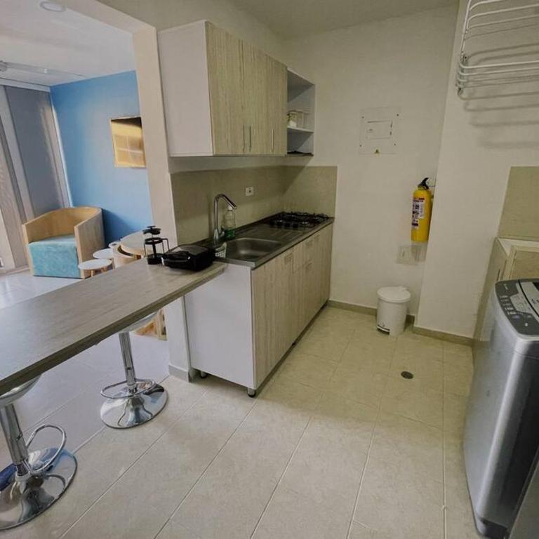 The Refuge#1 Lovely 2 BR-Apt pool & good vibes - Two-Bedroom Apartment - 5