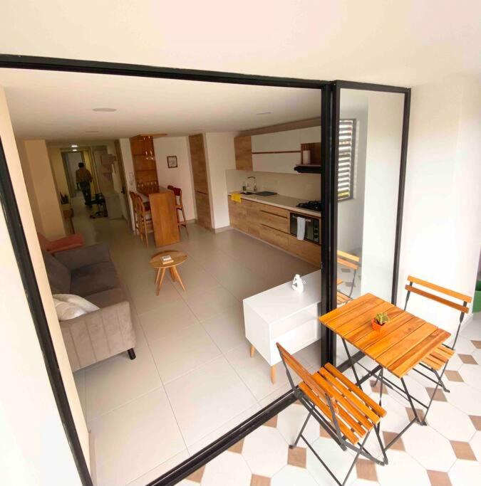 New apto in convenient location with parking - Apartamento de 2 dormitorios - 19