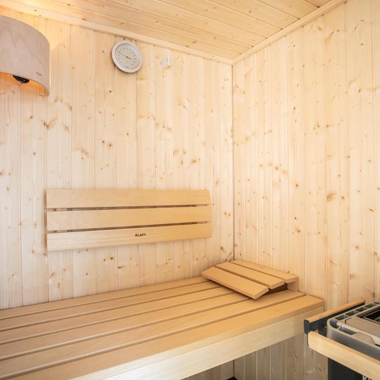 H19 - Modernes Ferienhaus 145qm, 3SZ, Wellnessbereich mit Sauna und Dachterrasse mit Panoramablick, Kühlen und Heizen mit Geothermie - Vacation Home - 22