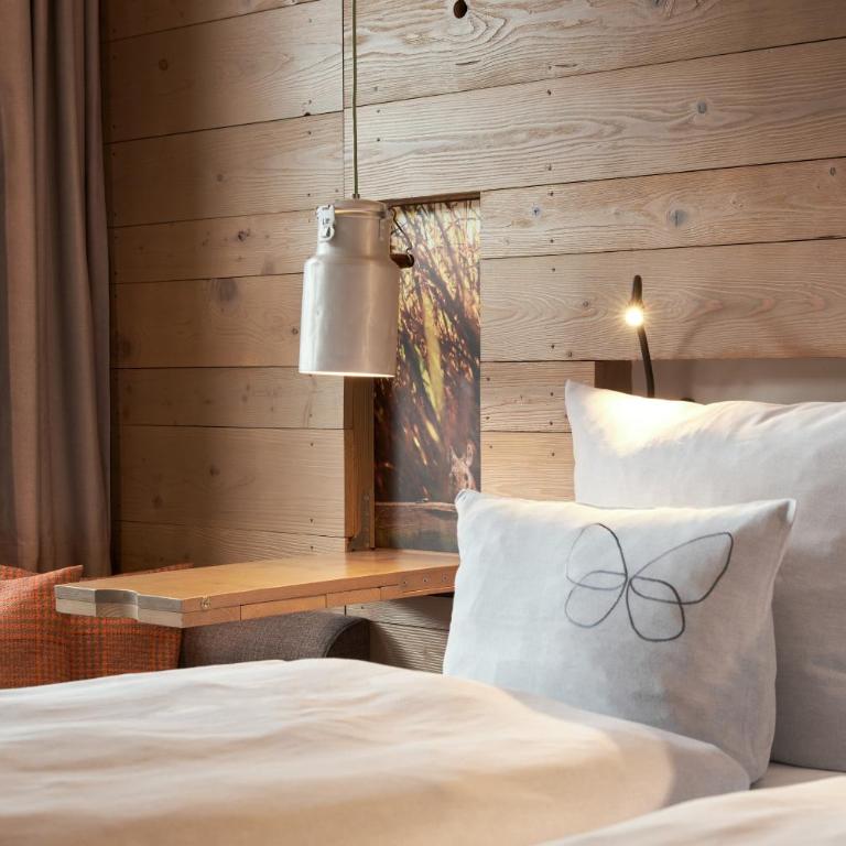 Cocoon München Hauptbahnhof - Deluxe Doppelzimmer (Sky View Alm) - 3