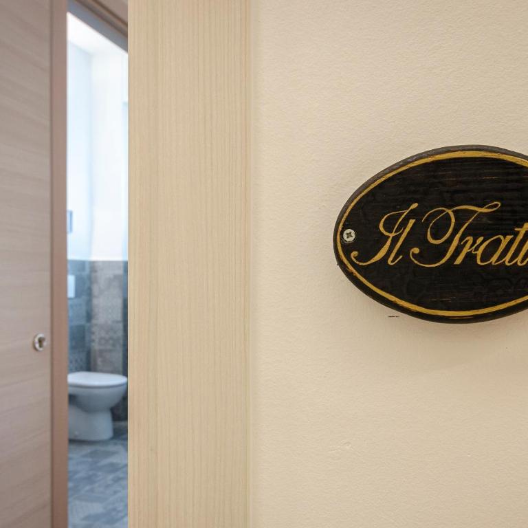 B&B Corsini - Double Room with Balcony - 13