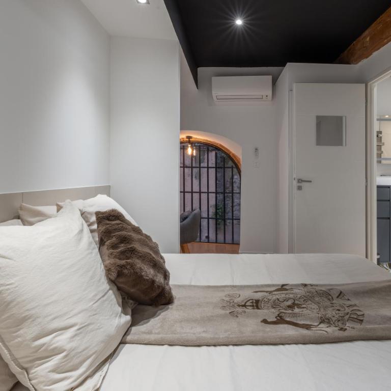 Le Yona Mirabeau - Appartement T3 Atypique situé dans le centre ville historique - proche Rotonde - Apartment mit 2 Schlafzimmern - 14