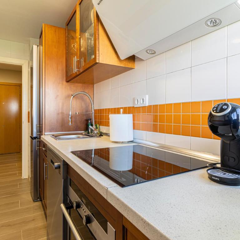 Allo Apartments Europa II Parking Piscina Padel 4 Habitaciones - Apartamento - 49