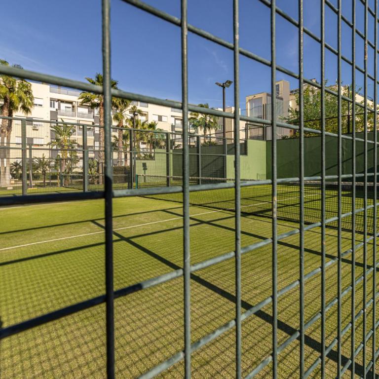 Allo Apartments Europa II Parking Piscina Padel 4 Habitaciones - Apartamento - 56